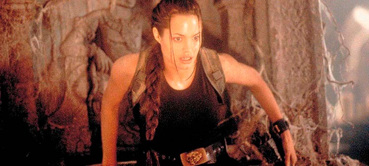 Lara (Angeline Jolie) em Lara Croft