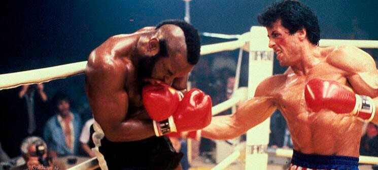 Rocky Balboa (Sylvester Stallone) enfrentando Clubber Lang