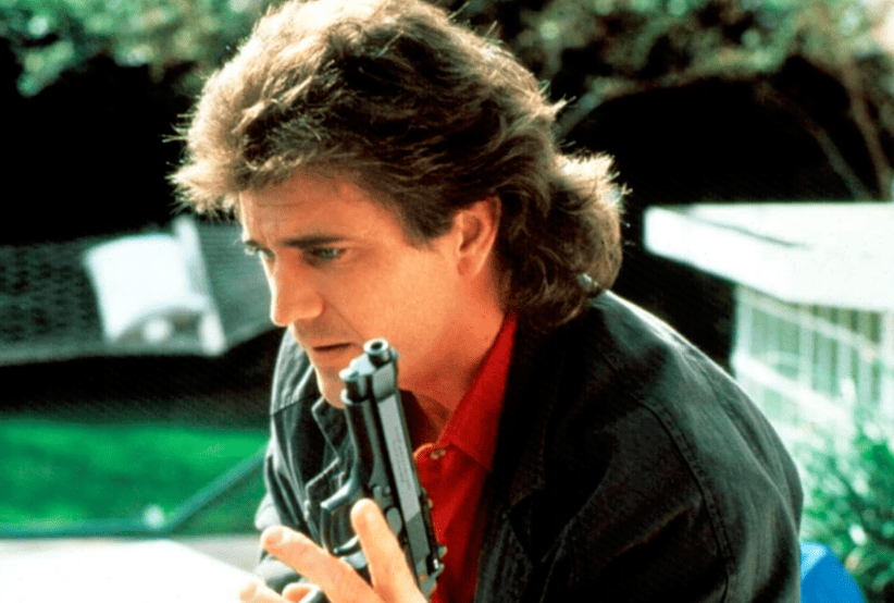 Mel Gibson como o personagem Martin Riggs no Filme: Máquina Mortífera (1987).Um dos personagens mais famosos dos anos 80.