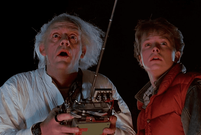 Lista que reúne curiosidades sobre  filme De Volta para o Futuro.