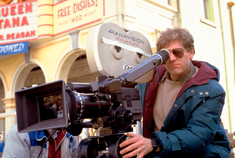 O Diretor Robert Zemeckis. Lista que reúne curiosidades sobre  filme De Volta para o Futuro.