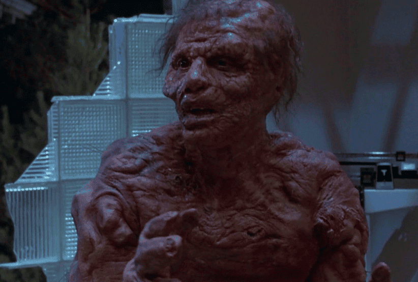 Seth Brundle (Jeff Goldblum) já em estado avançado de transformação no filme A Mosca, um dos clássicos em Efeitos especiais e visuais.