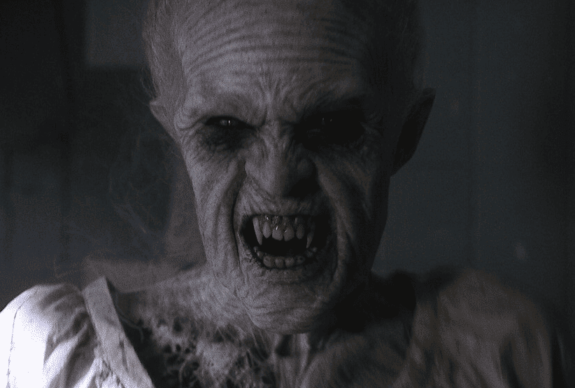 Dupla Jornada (2022), um dos melhores filmes de vampiro.