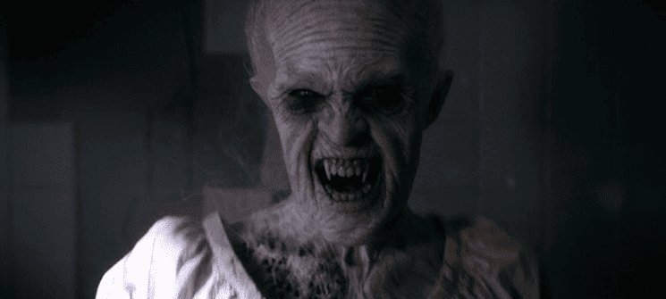 Dupla Jornada (2022), um dos melhores filmes de vampiro.