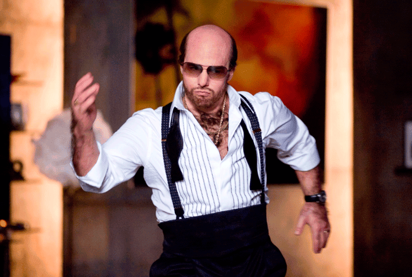 Tom Cruise no filme Trovão Tropical. Em uma lista com os filmes de Tom Cruise.
