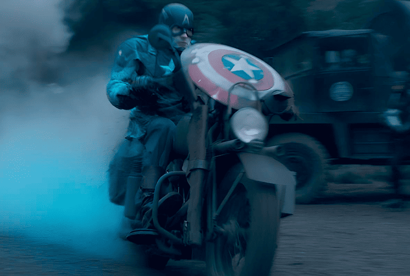 Harley-Davidson FLSTSB Softail Cross Bones. Chris Evans no filme Capitão América: O Primeiro Vingador (2011), em uma lista que reúne As motos mais incríveis do cinema.