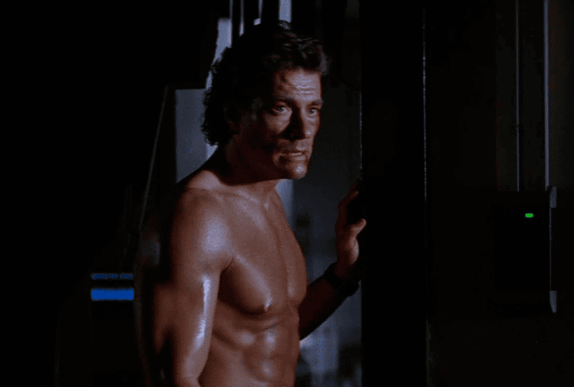 Jean-Claude Van Damme, a estrela dos anos 90 em Timecop: O Guardião do Tempo