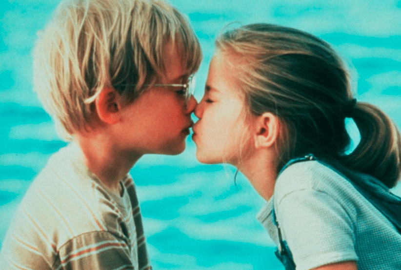 Casais do Cinema:  Macaulay Culkin e Anna Chlumsky no Filme: Meu Primeiro Amor (1991)