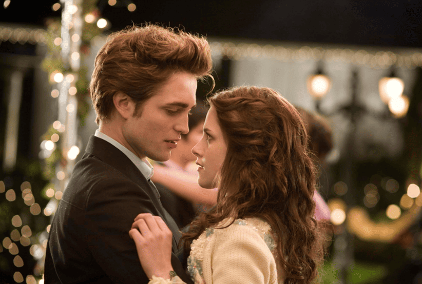 Casais do Cinema:  Atores: Kristen Stewart & Robert Pattinson no FiIme: Crepúsculo (2008)