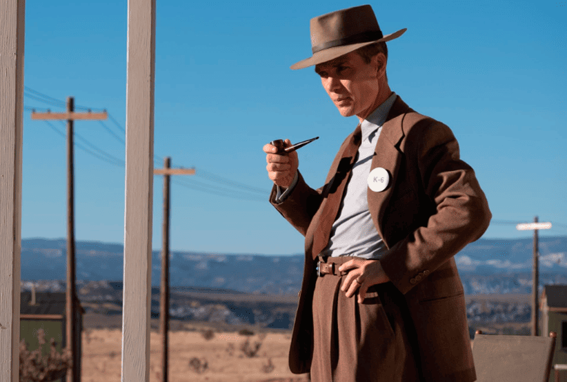 Oppenheimer, em uma lista que reune os grandes sucessos do diretor Christopher Nolan.